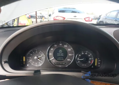 2007 Mercedes-Benz E 550 z USA, uszkodzony, nr VIN WDBUF72X07B065267